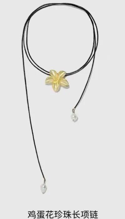 亮的翻身仗过亿的翡翠才是真耀眼！开元棋牌《许我耀眼》是赵露思漂(图2)